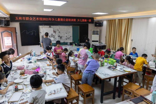 回顧丨群藝館少兒公益培訓班 暑期藝彩綻放，安全教育伴成長